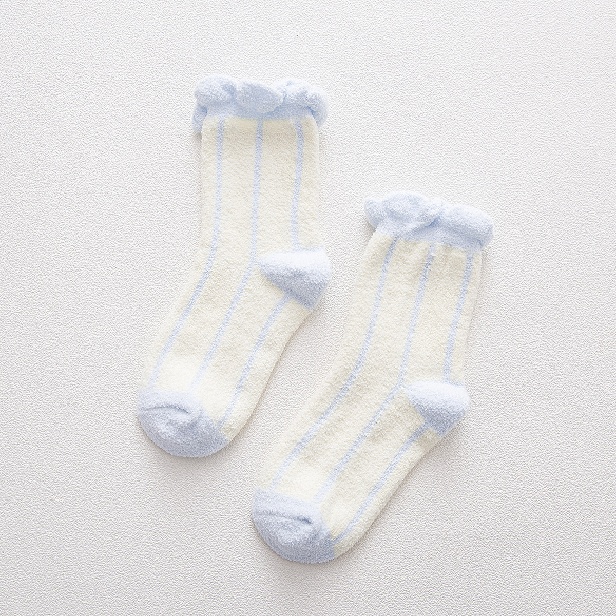 Fungus Lace Coral Fleece Floor Socks Cute Socks Thick Winter Socks Crew Socks Soft Comfortable Fluffy Fuzzy Socks